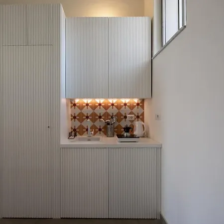 דירה Seaview Modern With Balcony אצ'י קסטלו
